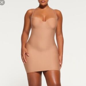 SKIMS Nude Shapewear Slip
